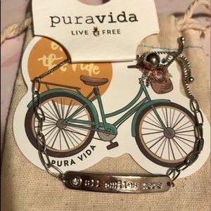 Pura Vida ‘All Smiles Here’ Bracelet!
